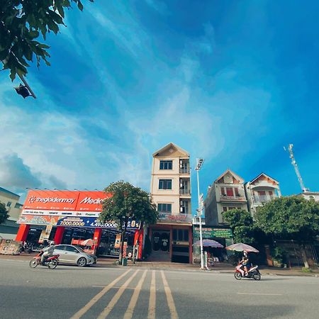 Nha Nghi Famy Hotel Mong Cai Luaran gambar
