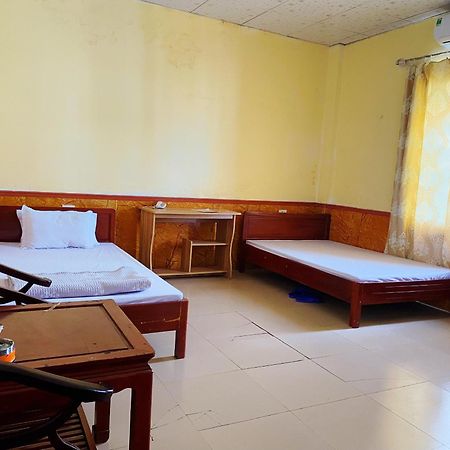 Nha Nghi Famy Hotel Mong Cai Luaran gambar