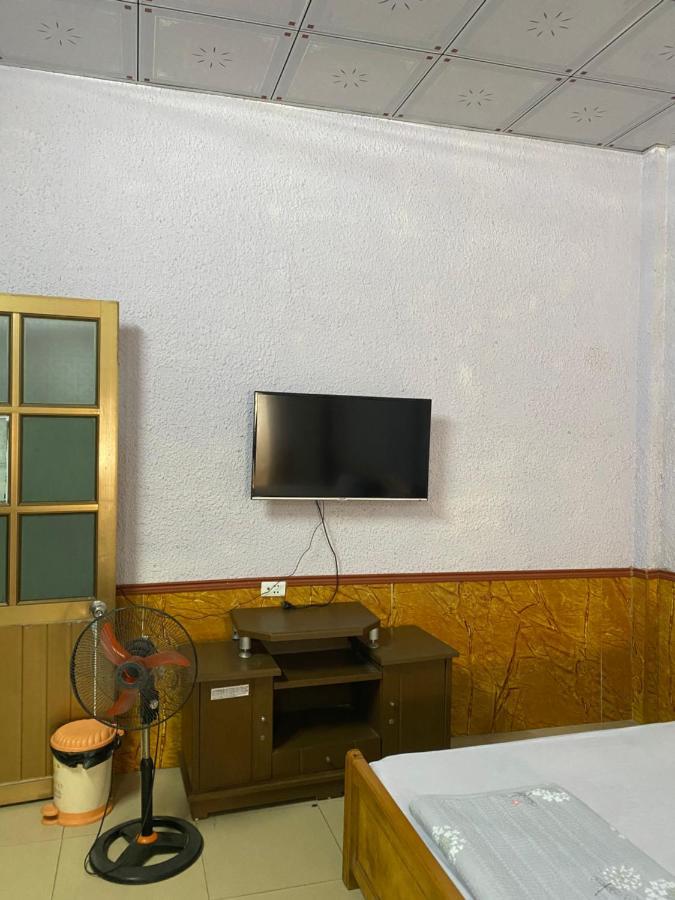 Nha Nghi Famy Hotel Mong Cai Luaran gambar