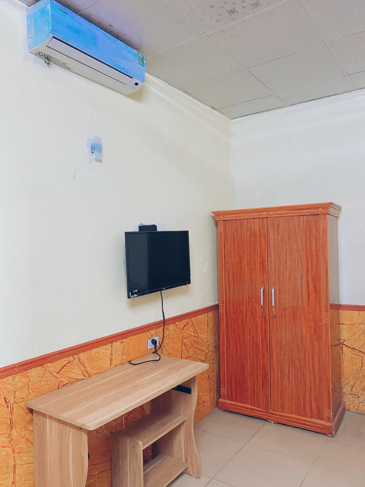 Nha Nghi Famy Hotel Mong Cai Luaran gambar
